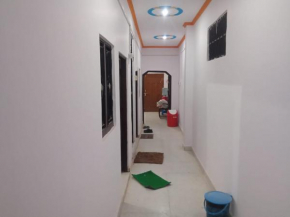 S K Shukla Guest House